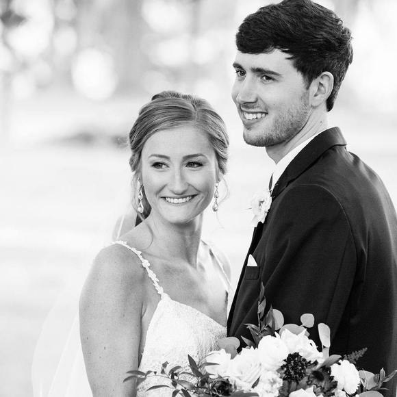 Meet your Posher, Brooke - Picture 1 of 1